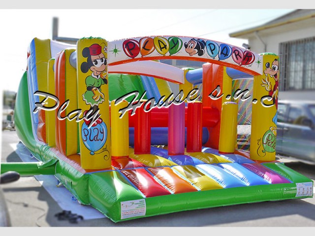 scivolo-gonfiabile-multigioco-(2)5