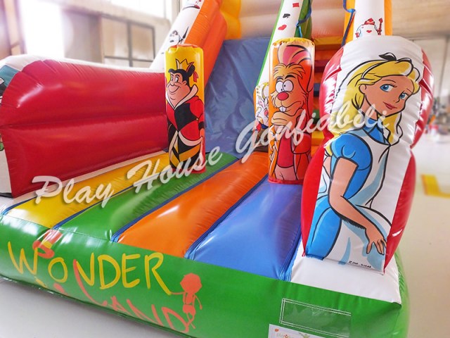 scivolo-gonfiabili-parco-giochi-(5)