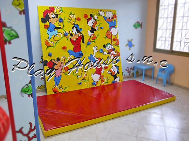 gonfiabile-sportivo-arrampicata-parete-(3)