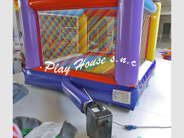 salta-salta-vasca-giochi-gonfiabili-(1)