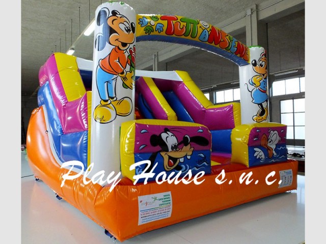 scivolo-gonfiabile-bambini-(1)1