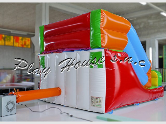 scivolo-gonfiabile-offerta-ludoteca-(4)